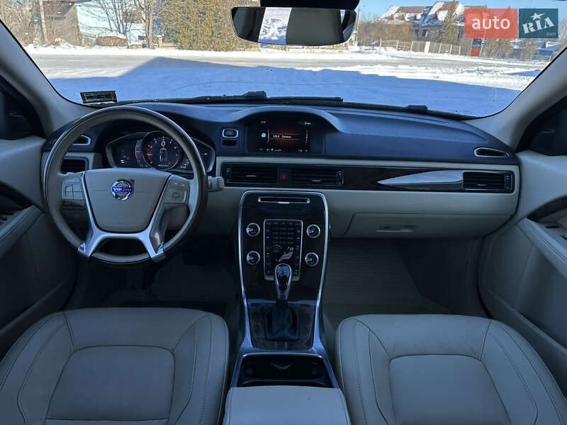 Седан Volvo S80 2015 в Рожнятове