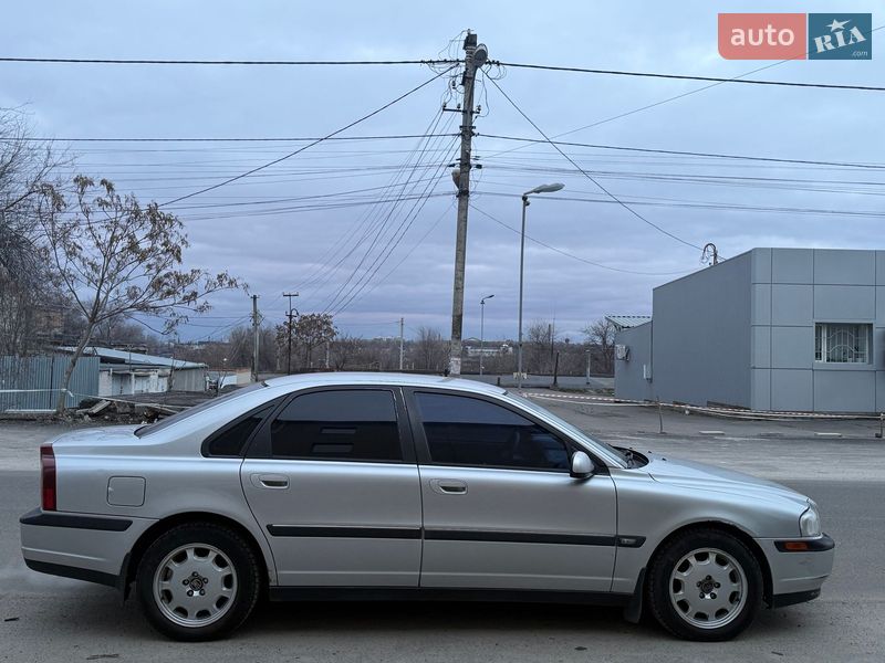 Седан Volvo S80 2001 в Днепре
