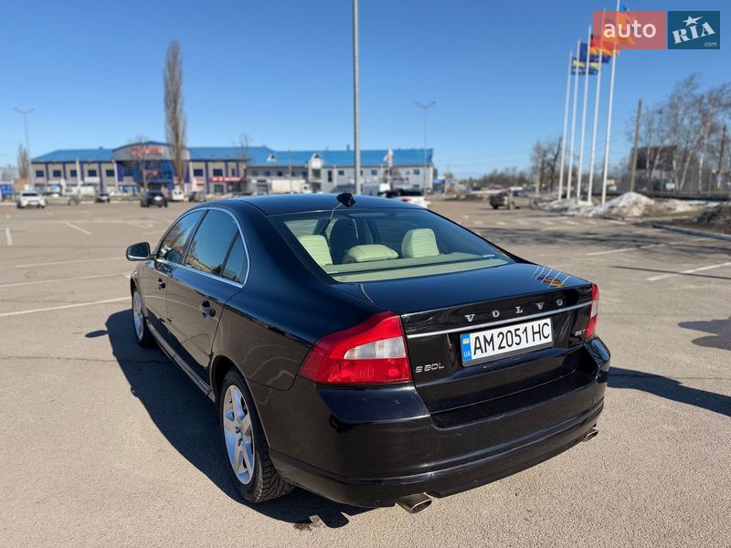 Седан Volvo S80 2010 в Житомире