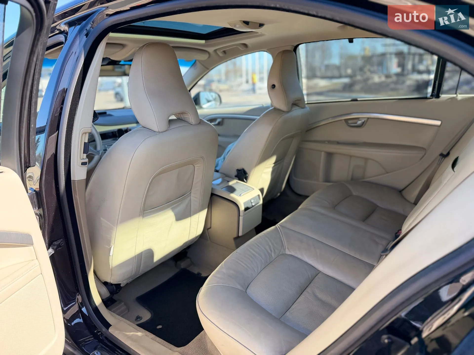 2010 Volvo S80 - мініатюра 15