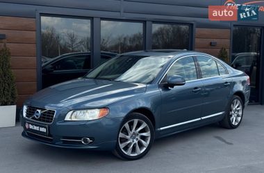 Седан Volvo S80 2012 в Ровно