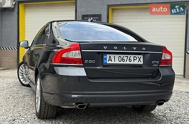 Седан Volvo S80 2012 в Киеве