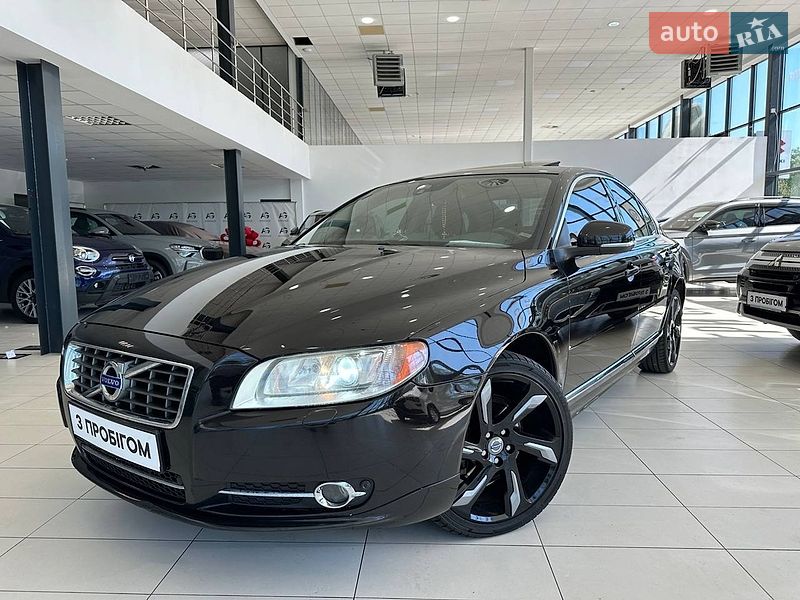 Седан Volvo S80 2012 в Виннице