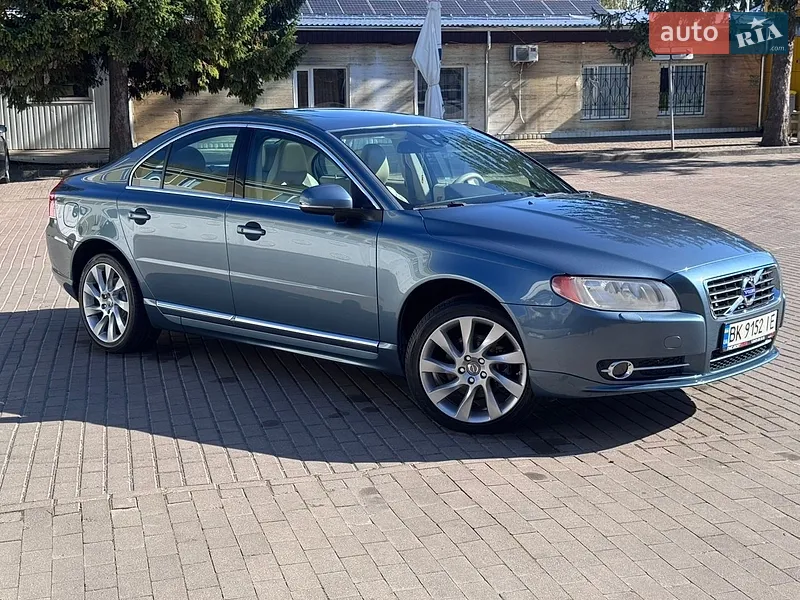 Volvo S80