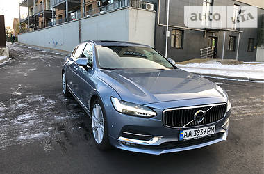 Седан Volvo S90 2017 в Киеве