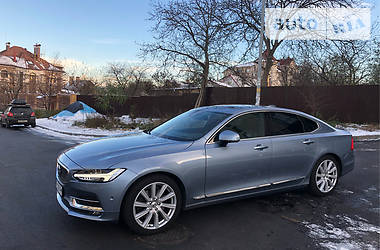 Седан Volvo S90 2017 в Киеве