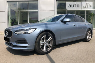 Седан Volvo S90 2017 в Киеве