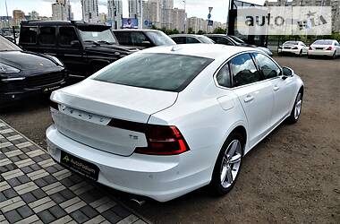 Седан Volvo S90 2017 в Киеве