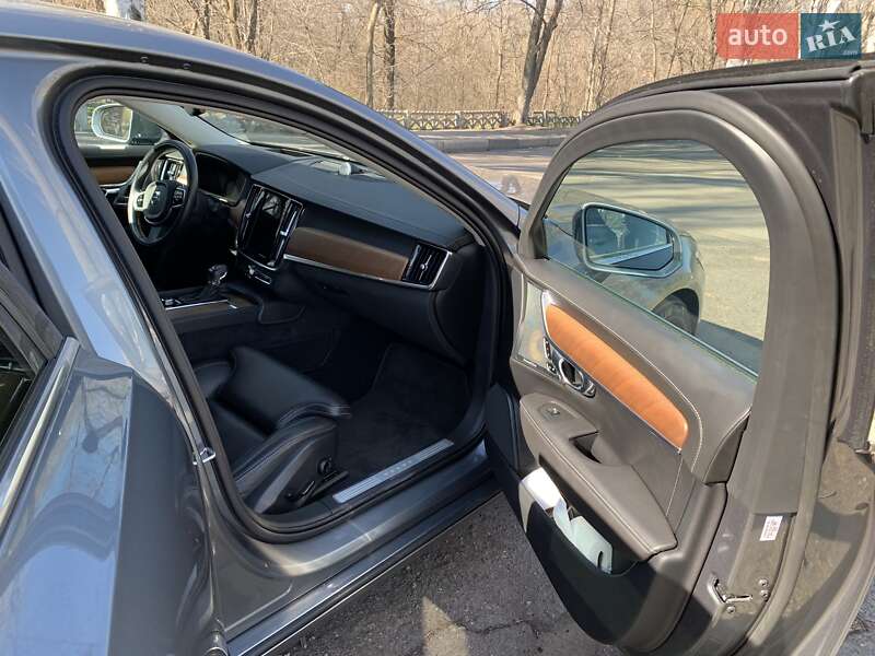 Седан Volvo S90 2016 в Николаеве фото 30 Седан Volvo S90 2016 в Николаеве