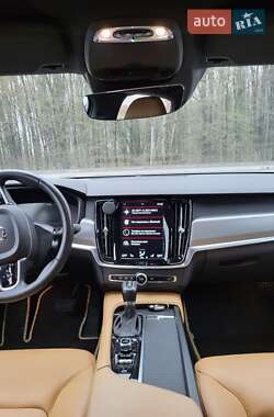 Седан Volvo S90 2016 в Виннице