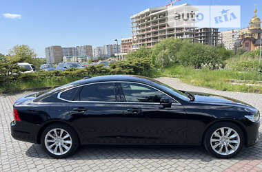 Седан Volvo S90 2018 в 