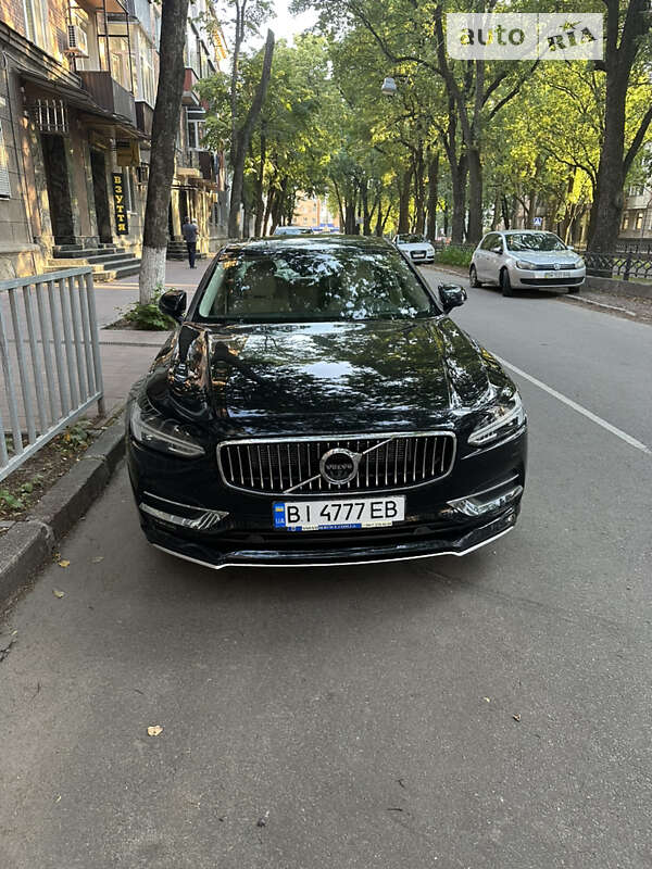 Седан Volvo S90 2017 в Полтаве