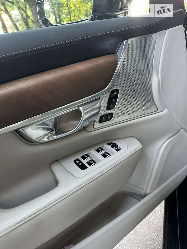 Седан Volvo S90 2017 в Полтаве