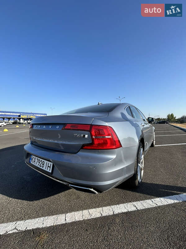Седан Volvo S90 2016 в Києві