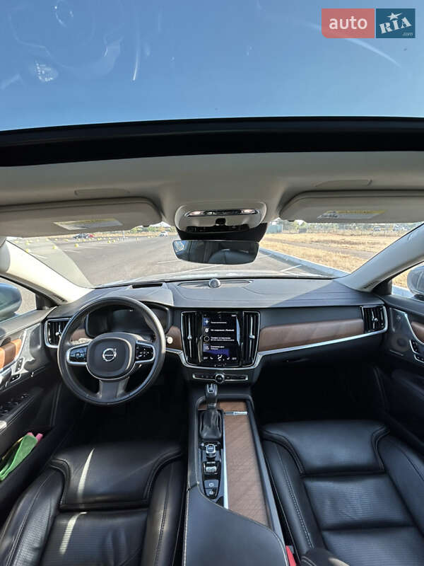 Седан Volvo S90 2016 в Києві