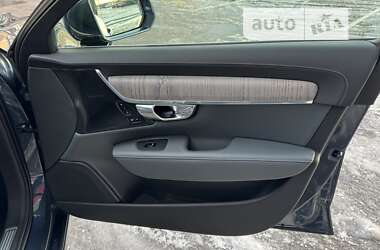 Седан Volvo S90 2020 в 