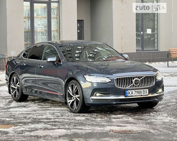 Седан Volvo S90 2020 в 