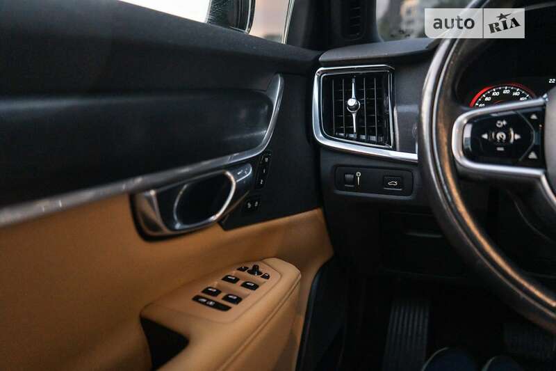 Седан Volvo S90 2016 в Хмельницком фото 51 Седан Volvo S90 2016 в Хмельницком