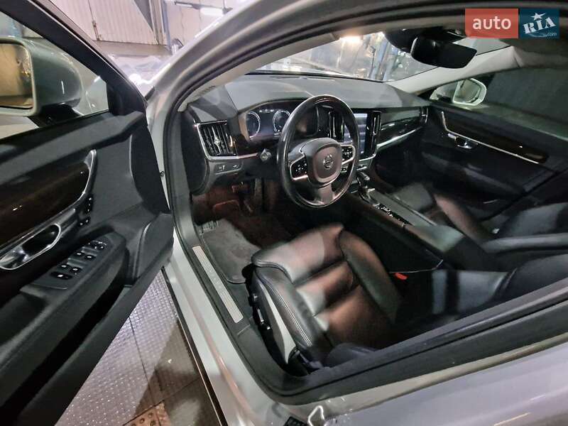 Седан Volvo S90 2017 в Києві фото 12 Седан Volvo S90 2017 в Києві