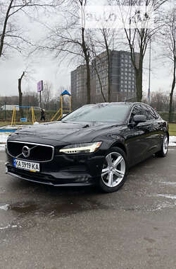 Седан Volvo S90 2017 в Киеве