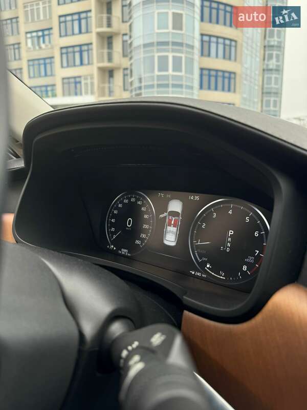 Седан Volvo S90 2017 в Одессе