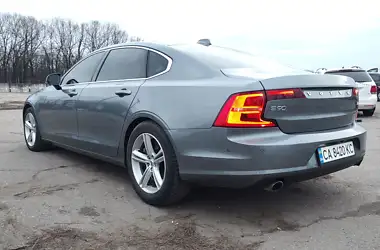 Volvo S90 2017