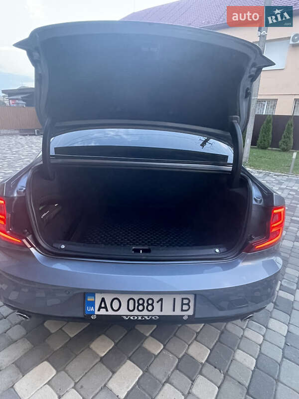 Седан Volvo S90 2017 в Мукачево фото 12 Седан Volvo S90 2017 в Мукачево