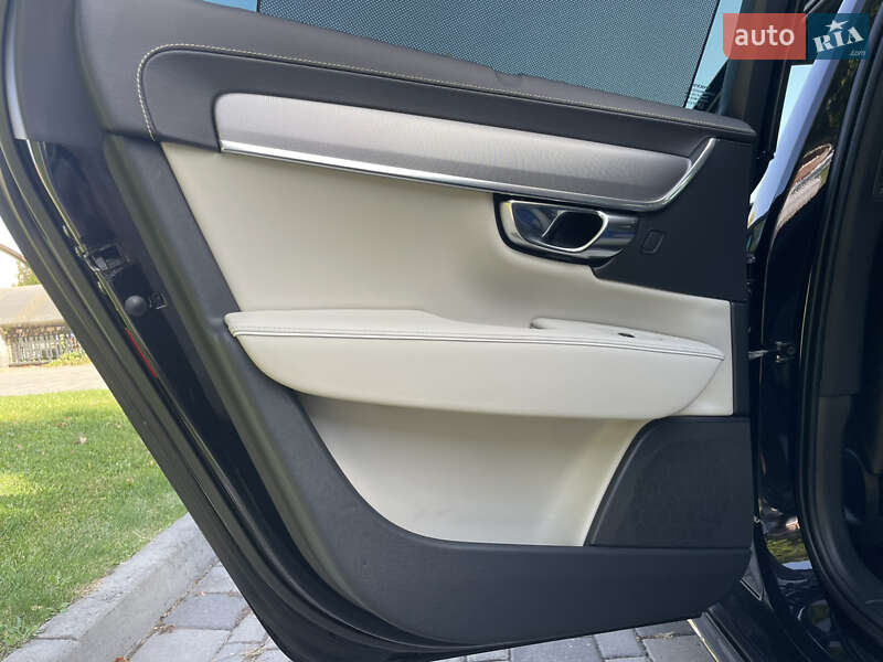 Седан Volvo S90 2020 в Днепре