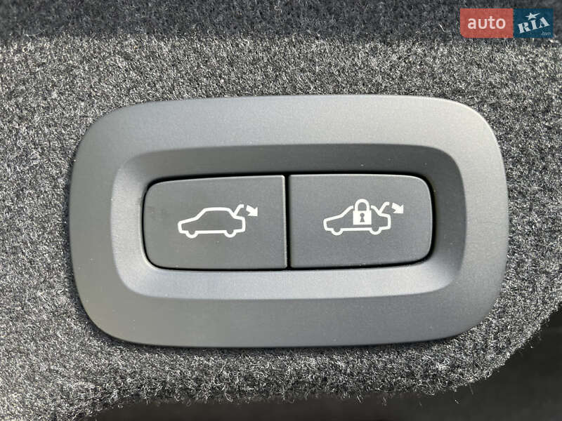 Седан Volvo S90 2020 в Днепре