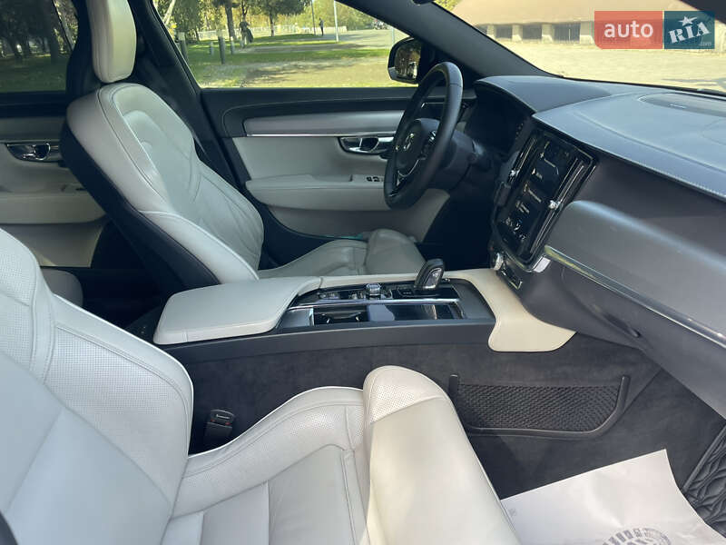Седан Volvo S90 2020 в Днепре