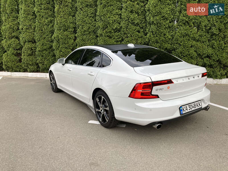 Седан Volvo S90 2017 в Києві