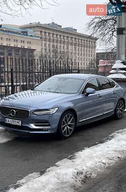 Volvo S90 2019