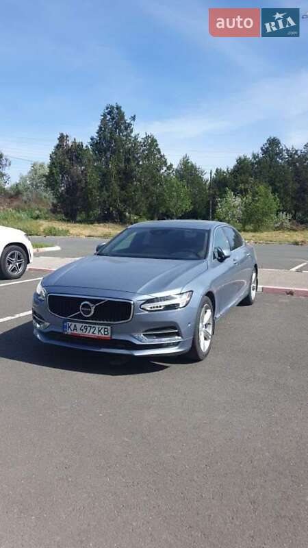 Седан Volvo S90 2018 в Измаиле