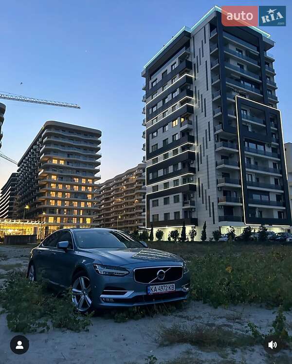 Седан Volvo S90 2018 в Измаиле