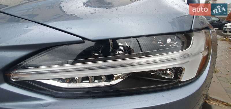 Седан Volvo S90 2018 в Измаиле
