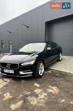 Volvo S90 2017