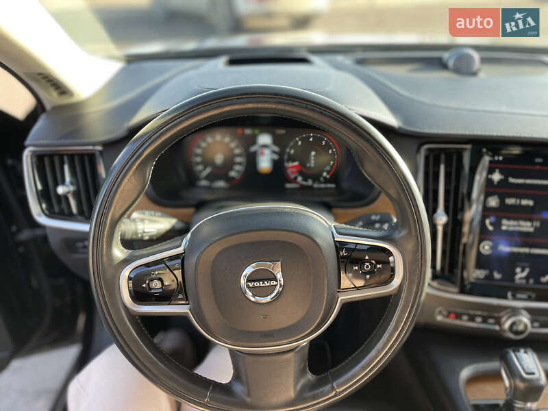 Седан Volvo S90 2017 в Черкассах