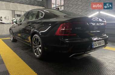 Седан Volvo S90 2017 в Киеве