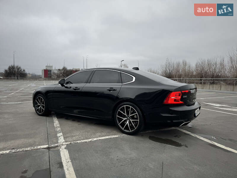 Седан Volvo S90 2018 в Киеве фото 58 Седан Volvo S90 2018 в Киеве