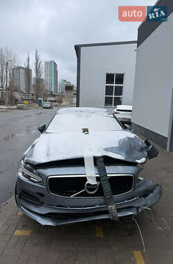 Седан Volvo S90 2018 в 