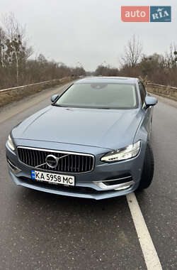 Volvo S90 2016