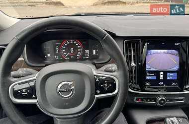 Седан Volvo S90 2018 в 