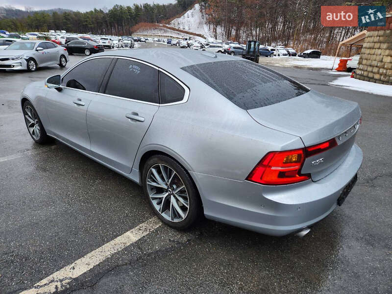 Седан Volvo S90 2017 в Киеве