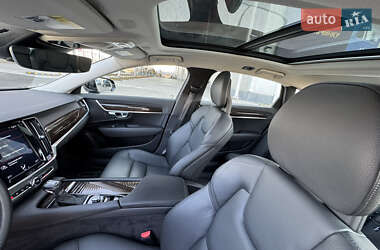 Седан Volvo S90 2018 в 