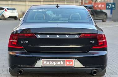 Седан Volvo S90 2016 в 