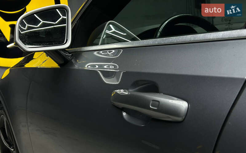 Седан Volvo S90 2017 в Черновцах