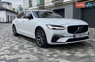 Седан Volvo S90 2017 в Івано-Франківську
