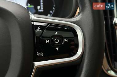 Седан Volvo S90 2017 в 
