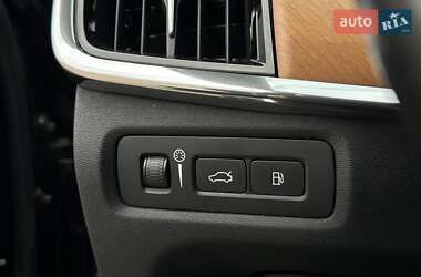 Седан Volvo S90 2017 в 
