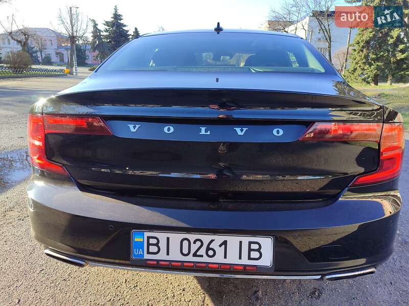 Седан Volvo S90 2017 в Киеве